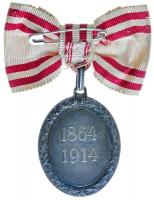 ~1915. "Vörös Kereszt Ezüst Díszérme hadidíszítménnyel női csokorszalagon" jelzett Ag kitü...
