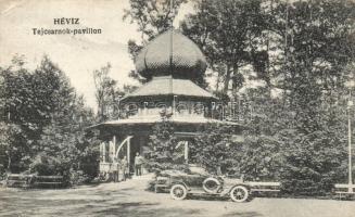 Hévíz, Tejcsarnok pavillon, automobil (EK)