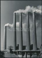 cca 1960-1970 Gebhardt György (1910-1993): Mészégető, aláírt vintage fotóművészeti alkotás, 24x17,5 cm