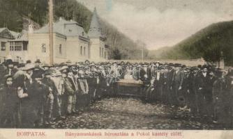 Borpatak, Pokol kastély, Bányamunkások bérosztása / castle, paying salary to miners (EK)