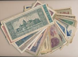 60db-os vegyes magyar forint és pengő bankjegy tétel T:vegyes