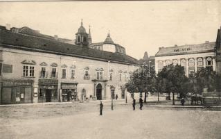 Budapest V. Piarist. Haus