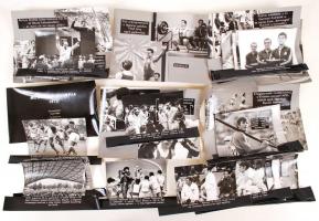 1972 A Müncheni olimpia c. diafilm eredeti, komplett, fényképezett kockái, a gyártáshoz kb 21x17 cm-es táblák szövegekkel,