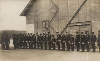 IV. Károly király szemlét tart Polában a haditengerészetnél, 3 db eredeti fotólap / Karl I. visiting Pola navy station, 3 original photo postcards