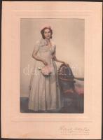 1920 Székely Aladár (1870-1940): Hölgy. színezett, jelzett fotó 18x24 cm
