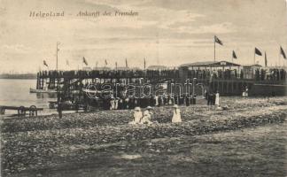 Helgoland, port, arrival