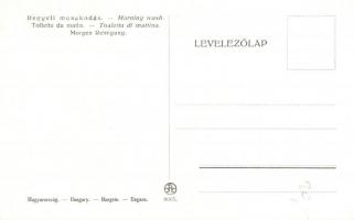 Reggeli mosakodás / Morning wash; Hungarian scouts J.R.E. 8005