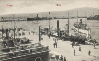 Fiume, Molo; ships