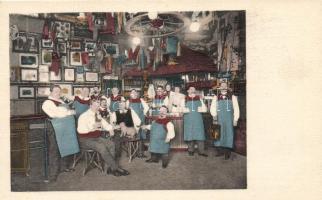 Berlin, Heinrich Engmann's Original Bauernschänke / restaurant interior