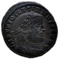 Római Birodalom / Ticinum / Diocletianus 300-303. Follis Br (8.29g) T:1- Roman Empire / Ticinum / Diocletianus 300-303. Follis Br "IMP C DIOCLETIANVS P F AVG / SACRA MONET AVGG ET CAESS NOSTR - ST." (8.29g) C:AU RIC 45a