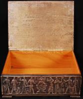 Iparművészei Vállalatos fém doboz, Budapest akkori címerével, belül Hüvös Sándor Malév vezérigazgató...