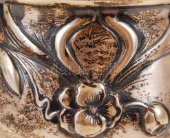 Szecessziós ezüst (Ag.) mokkás készlet, cukortartó fedele és az üvegbetét hiányzik, jelzett, mesterj...