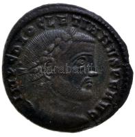 Római Birodalom / Ticinum / Diocletianus 300-303. Follis Br (8.03g) T:1- Roman Empire / Ticinum / Diocletianus 300-303. Follis Br "IMP C DIOCLETIANVS P F AVG / SACRA MONET AVGG ET CAESS NOSTR - PT." (8.03g) C:AU RIC 45a