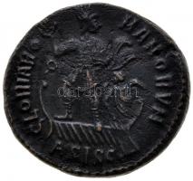 Római Birodalom / Sisicia / II. Valentinianus 383-384. AE2 Br (5.08g) T:1- RR!
Roman Empire / Siscia...