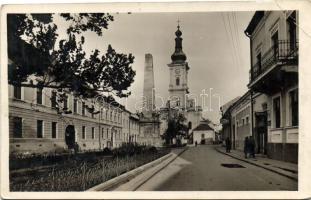 Kolozsvár, Karolina tér, Ferenc rendi templom, Nagy Jenő szabó üzlete, tánciskola, Karolina szálló / square, Franciscan Church, tailor shop, dance school, hotel (EK)