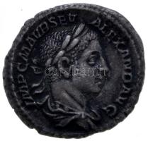 Római Birodalom / Róma / Severus Alexander 225. Denar Ag (3.07g) T:2- Roman Empire / Rome / Severus Alexander 225. Denar Ag "IMP C M AVR SEV ALEXAND AVG / IOVI VLTORI" (3.07g) C:VF RIC 144.