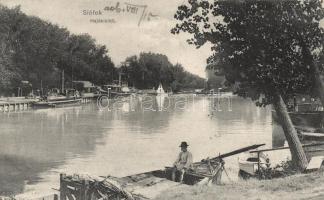 Siófok, Hajókikötő; kiadja Balázsovich Gyula fényképész