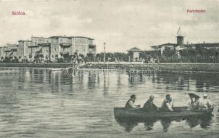 Siófok, Part, csónakázók; kiadja Weisz Lipót