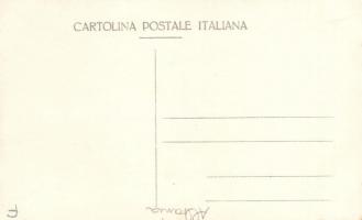 Albanian vendors, folklore, photo