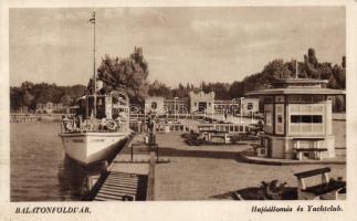 A Csobánc gőzhajó Balatonföldvár kikötőjében / steamship 'Csobánc'