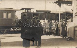 Train, railway station, soldiers, photo, Vonat, vasútállomás, katonák, fotó