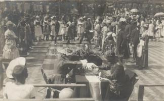 Playing chess, soldiers, photo