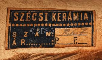 Varró asszony Szécsi kerámia figura. Jelzett 22 cm