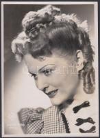 cca 1940 Rökk Marika színésznő UFA hivatalos fotó / Actress photo 17x23 cm