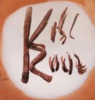 Kiss Roóz Ilona (1920-2010): Gyertyatartós női figura. Festett mázas kerámia, kis lepattanással, jel...