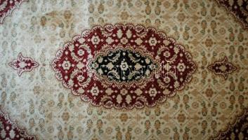 Nagyméretű műselyem szőnyeg nagyon szép, újszerű állapotban 120x160 cm