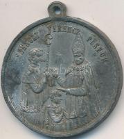 Kárász Béla 1868. "Szenczy Ferenc püspök / A bérmálás szentségének felvétele emlékére" ezüstözött fém emlékérem füllel (35mm) T:2-