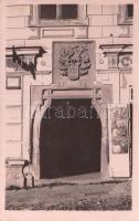 Selmecbánya, Szentháromság tér, Rubigall ház ajtaja / square, door