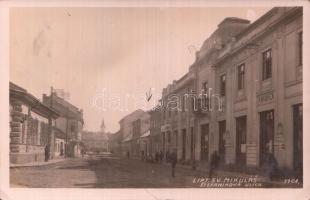 Liptószentmiklós, Stefanikova ulika, utca, Europa szálloda, Kaviaren, kávézó, Jadelan, étterem / street, hotel, cafe, restaurant (EK)