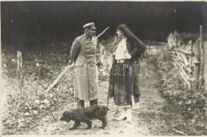 Marshall Pilsudski and Queen Maria of Romania taking a walk, photo