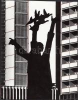 cca 1970-1980 Koós Pál (1930-1982): Felszabadulás (salgótarjáni városkép), vintage fotóművészeti alkotás, feliratozva, sarkán törésvonal, 24x18 cm