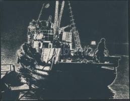 cca 1970-1980 Tóth István (1923-): Hajnali kikötés, fotógrafikus eljárással készült vintage fotóművészeti alkotás szolarizálva, feliratozva, 19x24 cm