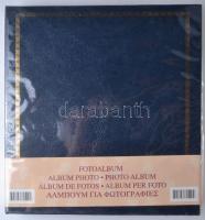 102 db régi FRANCIA képeslap, főleg FOLKLÓR; kemény fedelű fotóalbumban / collection of 102 French p...