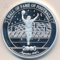 Uganda 2006. 2000Sh Ag "A labdarúgás halhatatlanjainak csarnoka - Argentína 1980-as évek / Mara...
