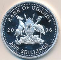 Uganda 2006. 2000Sh Ag "A labdarúgás halhatatlanjainak csarnoka - Anglia 2000-es évek/David Beckham" T:PP Uganda 2006. 2000 Shilling Ag "Hall of Fame of football - England 2000's/David Beckham" C:PP