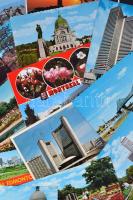 91 db MODERN amerikai és kanadai városképes lap, egy leporellokártyával (pár állatos és folklór motívumú lappal) / 91 modern American and Canadian town-view postcards, with one leporellocard (some animal and folklore motive cards)