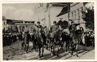 Marosvásárhely, bevonulás / entry of the Hungarian troops, vissza So. Stpl (gluemark)