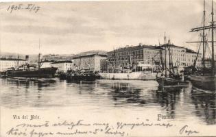 Fiume, Via del Molo / port, ships (EK)