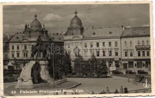 Kolozsvár, Status paloták, Mátyás király szobor, Luther üzlete, autó / palace, statue, shop, automobiles (EK)