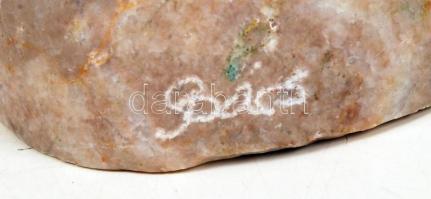 Bács Zoltán: Sámán. Bronz, jelzett, márvány talapzaton, m:8 cm