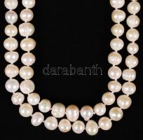 Tenyésztett gyöngy nyaklánc, h: 115 cm /
Cultured pearl necklace, 115 cm