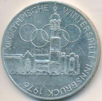 Ausztria 1976. 100Sch Ag "Innsbruck - XII. Téli olimpia / Épületek és olimpiai logó" T:2- Austria 1976. 100 Schilling Ag "Winter Olympics Innsbruck / Buildings and Olympic logo" C:VF