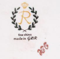 GDR aranyozott virágmintás porcelán süteményes tál, hibátlan, jelzett, 38x15 cm