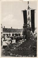 1938 Ipolyság, Sahy; bevonulás, zászlószentelés / entry of the Hungarian troops, Hungarian flag inauguration, restaurant, vissza So. Stpl (small tear)