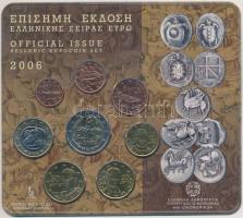 Görögország 2006. 1C-2 8klf darabból álló forgalmi szett eredeti csomagolásban T:1 Greece 2006. 1 Cent - 2 Euro hellenic eurocoin set with 8pcs of various coins in original case C:UNC