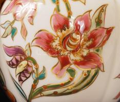 Zsolnay porcelán áttört kaspó, kézzel festett virágmintás kaspó, hibátlan, jelzett, m: 10 cm, d: 9 c...